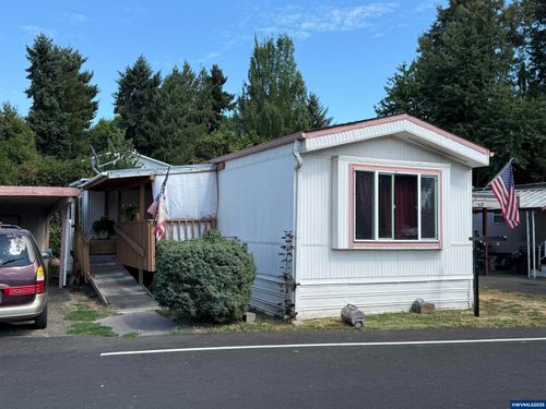 176 47th Ave Ne, Salem, OR, 97301-5209 | Card Image
