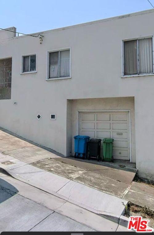 150 France Ave, San Francisco, CA, 94112-3504 | Card Image