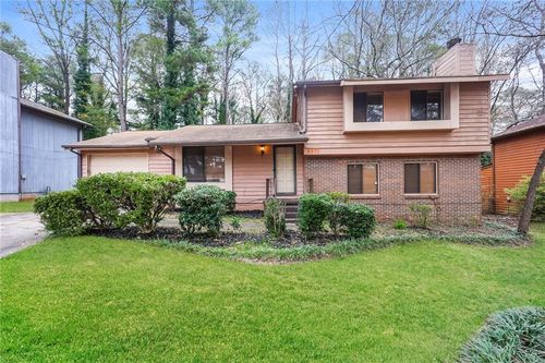 8970 Saddlewood Dr, Jonesboro, GA, 30238-4436 | Card Image