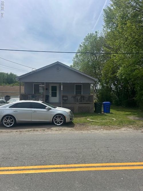 413 Hunter St, Suffolk, VA, 23434-4823 | Card Image