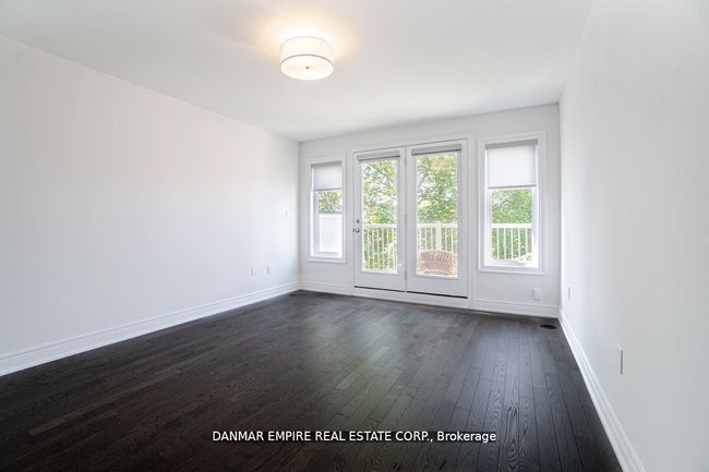 31 Hiawatha Crt, House attached with 3 bedrooms, 4 bathrooms and 2 parking in Vaughan ON | Image 29