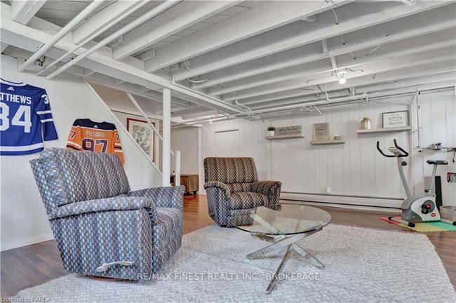 137 Hillendale Ave, House other with 3 bedrooms, 2 bathrooms and 5 parking in Kingston ON | Image 31
