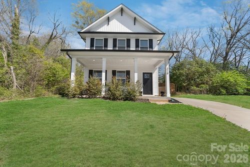 318 N Avon St, Gastonia, NC, 28054-3101 | Card Image