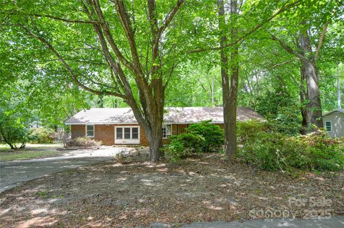 316 Anne Ave, Waxhaw, NC, 28173-8920 | Card Image