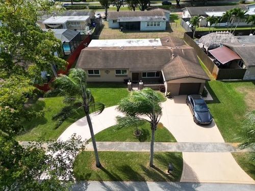 11420 Nw 18th St, Pembroke Pines, FL, 33026-2002 | Card Image