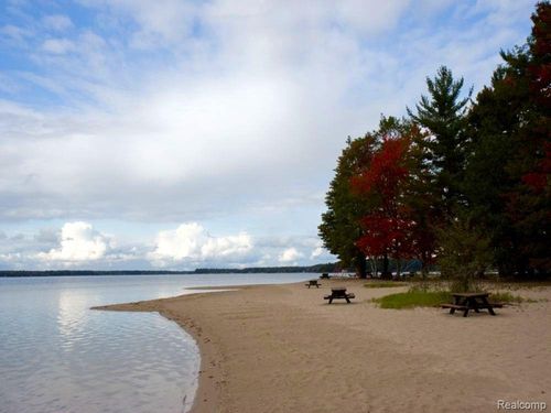 00 Trails End, Gaylord, MI, 49735 | Card Image