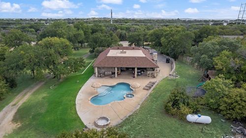 1205 Florence Dr, Azle, TX, 76020-3811 | Card Image