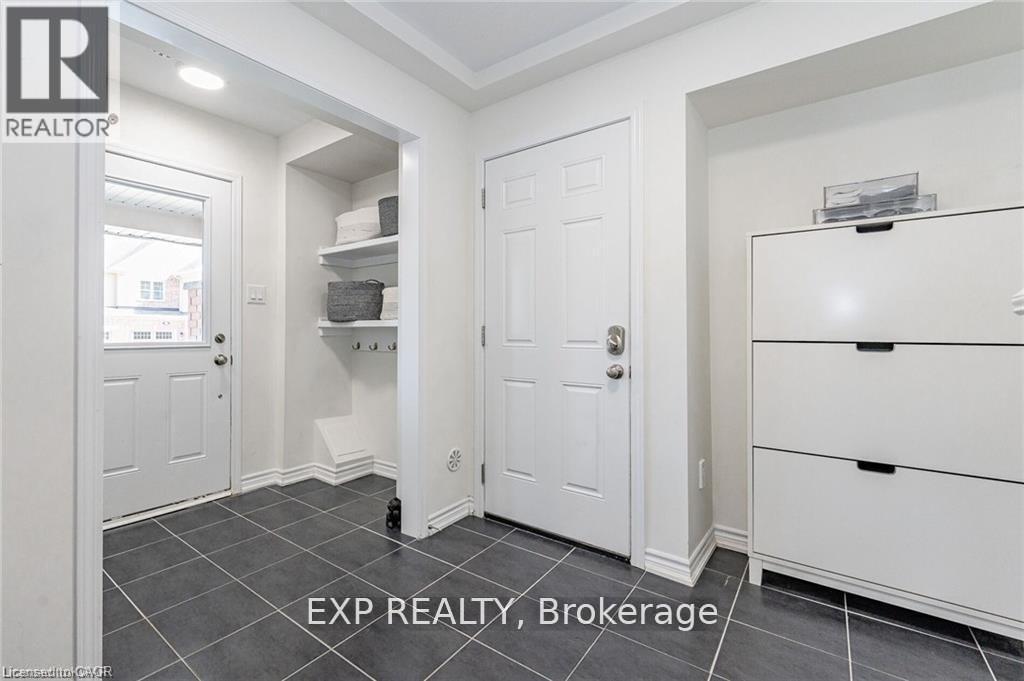 Residential Lease in Kitchener 4