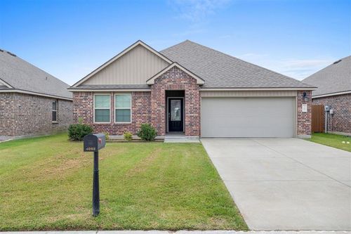 4055 Canary Pl, Jennings, LA, 70546-8292 | Card Image
