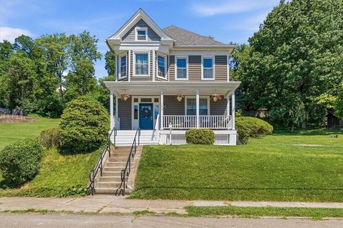102 Fountain St., Crafton, PA, 15205 | Card Image