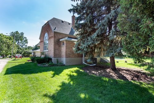 800 Chestnut St, Waukegan, IL, 60085-3834 | Card Image