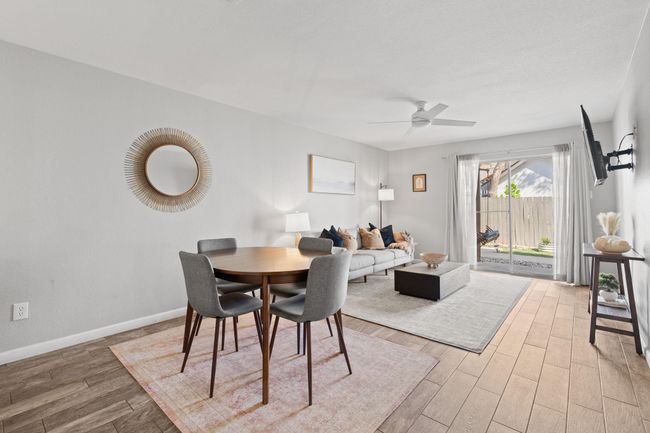 104 Cove E, Condo with 3 bedrooms, 2 bathrooms and null parking in Horseshoe Bay TX | Image 15
