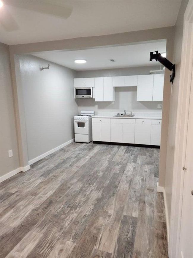600 E Mary St, Condo with 0 bedrooms, 0 bathrooms and 18 parking in Yates Center KS | Image 26