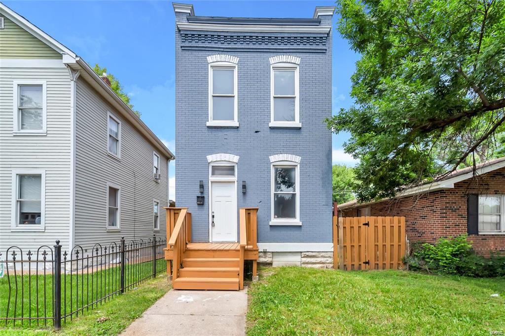 Chippewa St, Saint Louis, MO 63118