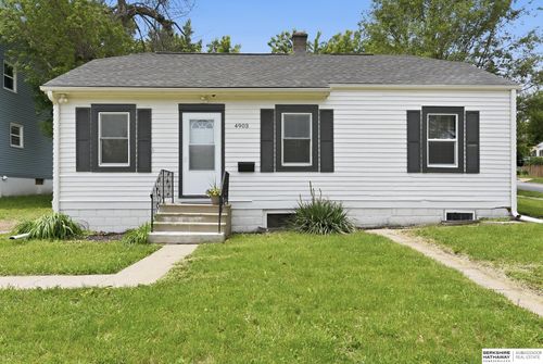 4903 Bedford Avenue, Omaha, NE, 68104 | Card Image