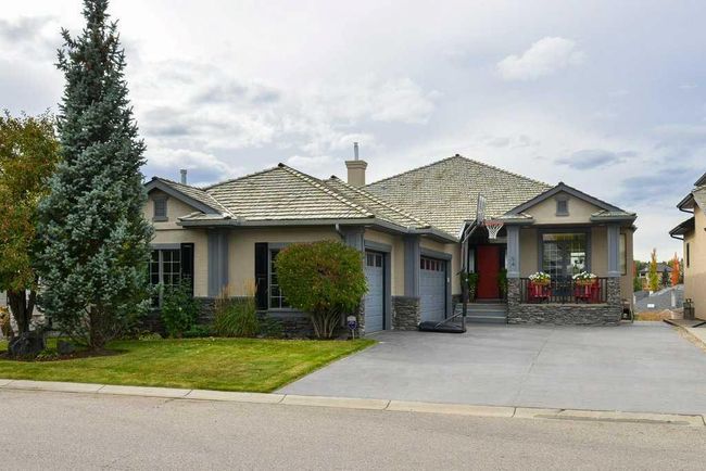54 Sienna Ridge Landing Sw, Home with 5 bedrooms, 3 bathrooms and 6 parking in Calgary AB | Image 3