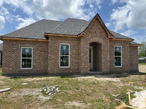 223 Newsom Dr, Houma, LA, 70360-7165 | Card Image