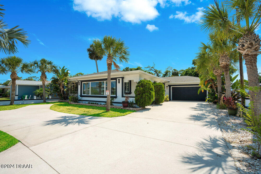 Riverside Dr, Daytona Beach, FL 32117