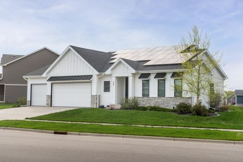 409 Peterson Trl, OREGON, WI, 53575-8803 | Card Image