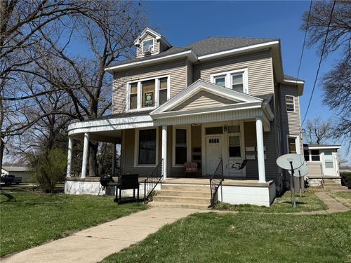 300 E 2nd St, Pana, IL, 62557-1464 | Card Image