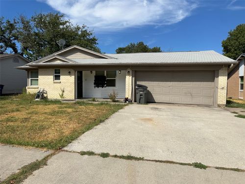 808 Memorial Dr, Wylie, TX, 75098-4129 | Card Image