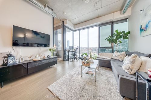 916-170 Bayview Ave, Toronto, ON, M5A0M4 | Card Image