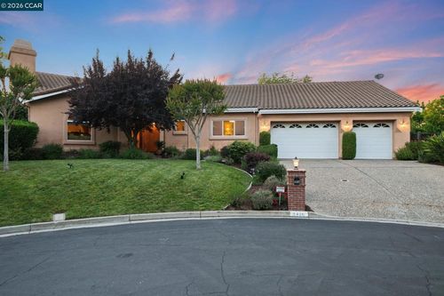 2426 Heritage Oaks Dr, Alamo, CA, 94507-1445 | Card Image
