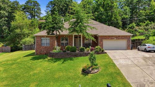 2121 Westport Loop, Little Rock, AR, 72212-3216 | Card Image