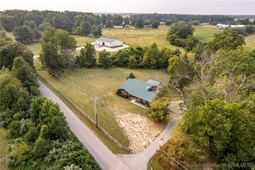 9501 Lena Bower Rd, Marysville, IN, 47141-9761 | Card Image