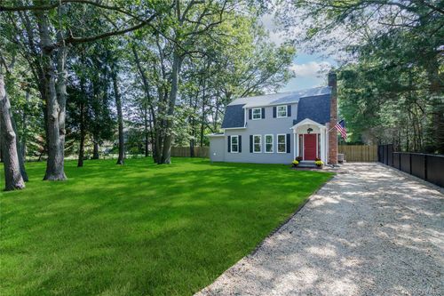 16 Harts Rd, East Moriches, NY, 11940-1108 | Card Image