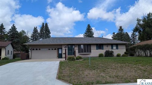 312 Maywood Avenue, Eagle Lake, MN, 56024 | Card Image