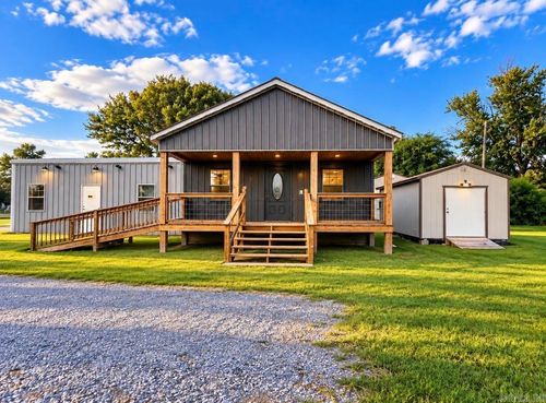 22 S Broadway, Damascus, AR, 72039 | Card Image