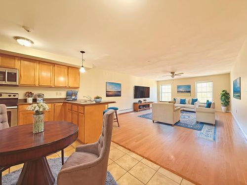 apt-303-80 Main St, Center Ossipee, NH, 03814-6856 | Card Image