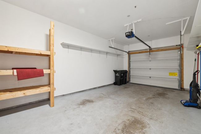 Garage | Image 21