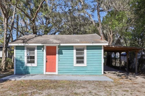 2010 E Yukon St, TAMPA, FL, 33604-2054 | Card Image