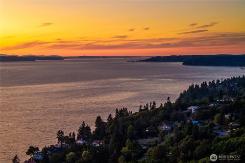 28601 13th Ave S, Federal Way, WA, 98003-3150 | Card Image