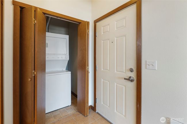 APT-307 - 910 Gladstone St, Condo with 3 bedrooms, 2 bathrooms and null parking in Bellingham WA | Image 7