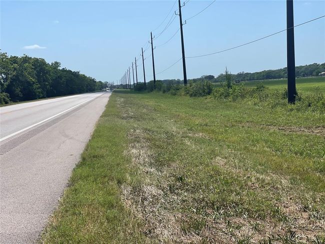 00 1462, Home with 0 bedrooms, 0 bathrooms and null parking in Damon TX | Image 5