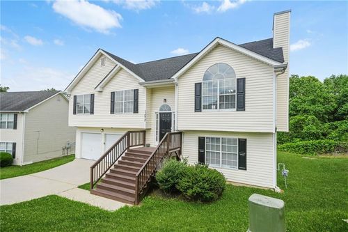 11072 Pebble Ridge Dr, Hampton, GA, 30228-6140 | Card Image