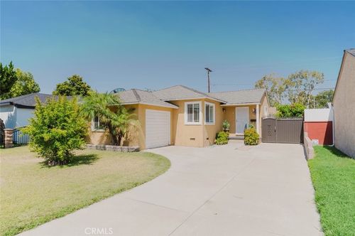 9863 Houghton Ave, Santa Fe Springs, CA, 90670 | Card Image