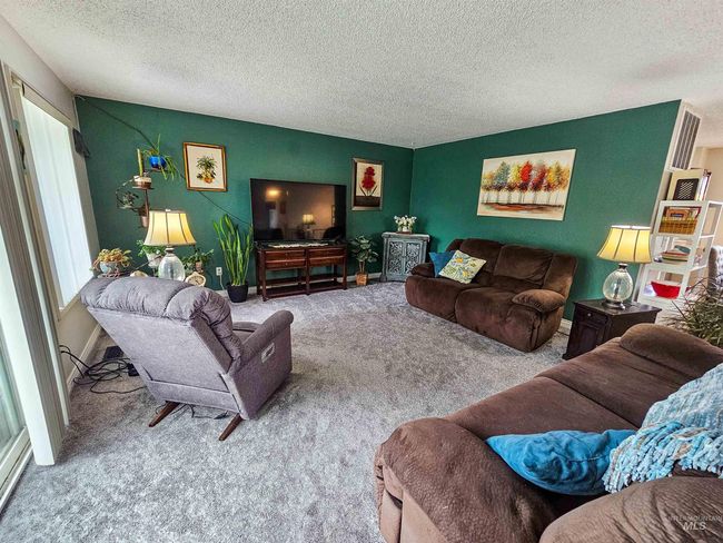 2390 Rolling Hills Dr, House other with 5 bedrooms, 2 bathrooms and 2 parking in Clarkston WA | Image 4