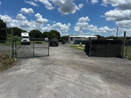 625 N Quebrada St, Clewiston, FL, 33440-8291 | Card Image