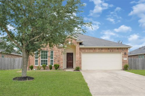 828 Grassy Knoll Trl, La Marque, TX, 77568-6650 | Card Image