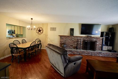 9 Dorado Dr, Morristown, NJ, 07960 | Card Image