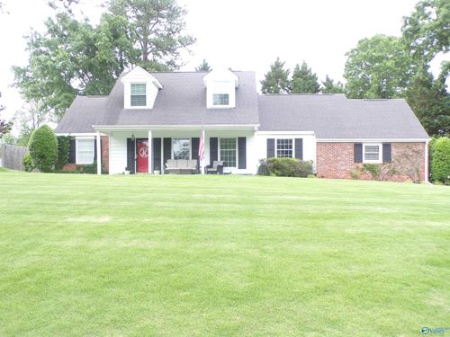 2310 Dogwood Lane Se, Decatur, AL, 35601 | Card Image