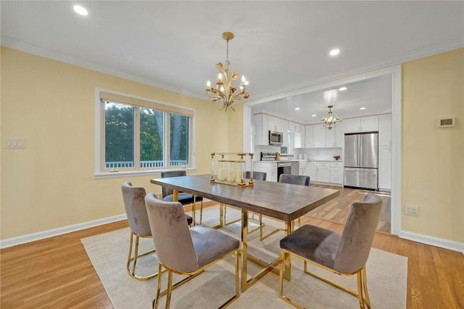 13 Harvard Rd, House other with 3 bedrooms, 2 bathrooms and 2 parking in Scarsdale NY | Image 4