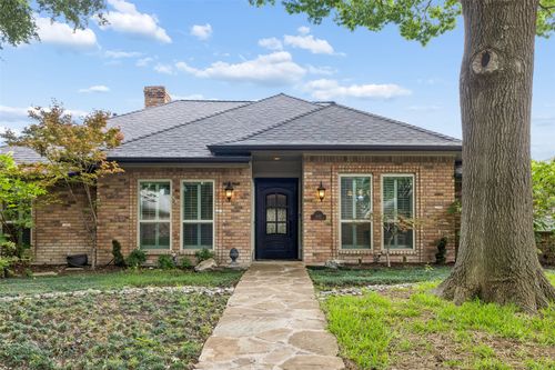 6812 Summer Meadow Ln, Dallas, TX, 75252-2715 | Card Image