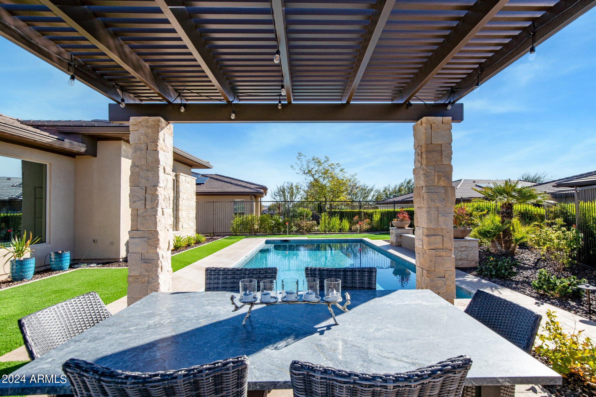 13329 W Eagle Ridge Lane, For Sale in Peoria Zoocasa