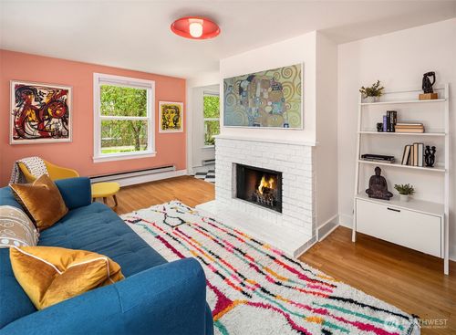 101-404 E Harrison St, Seattle, WA, 98102-5280 | Card Image