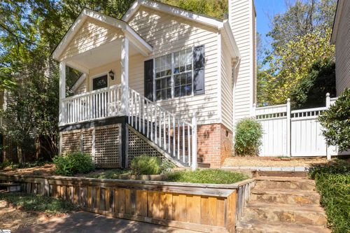 24 Townes Square Ln, Greenville, SC, 29609-5547 | Card Image